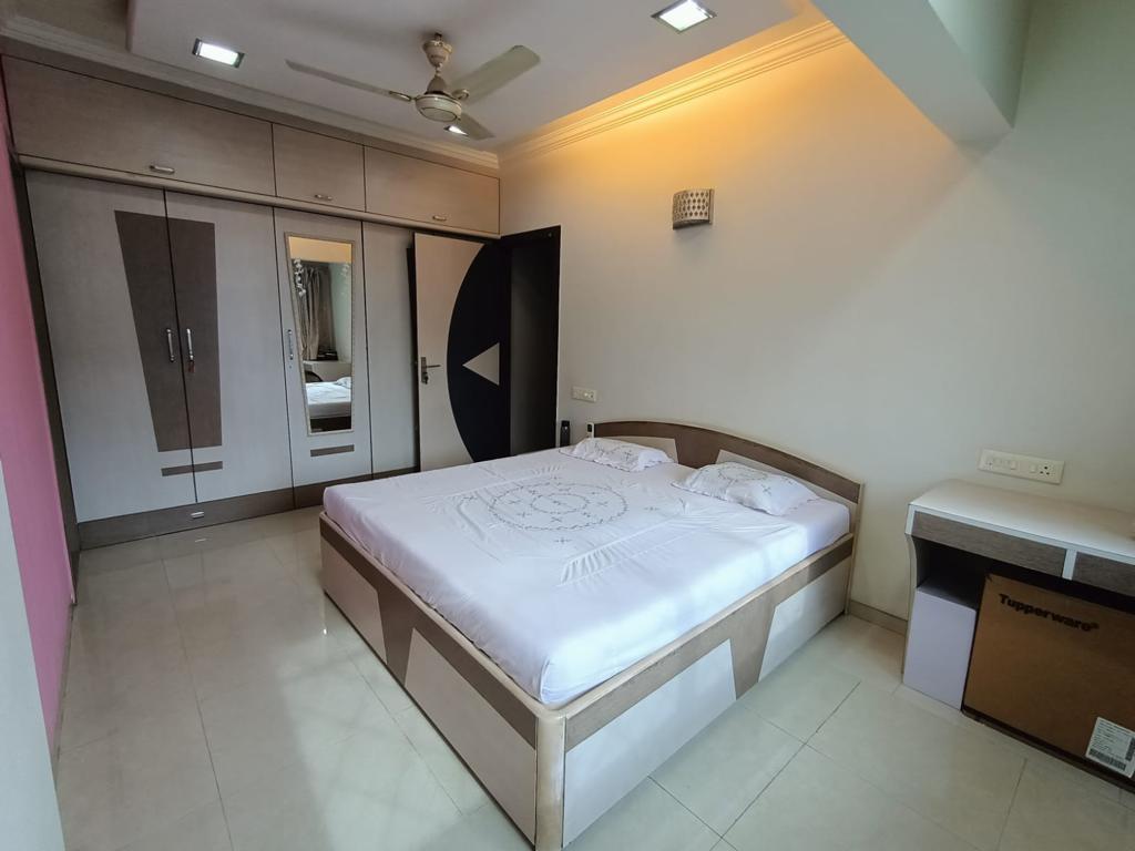 20 - Rna Heights, Andheri East