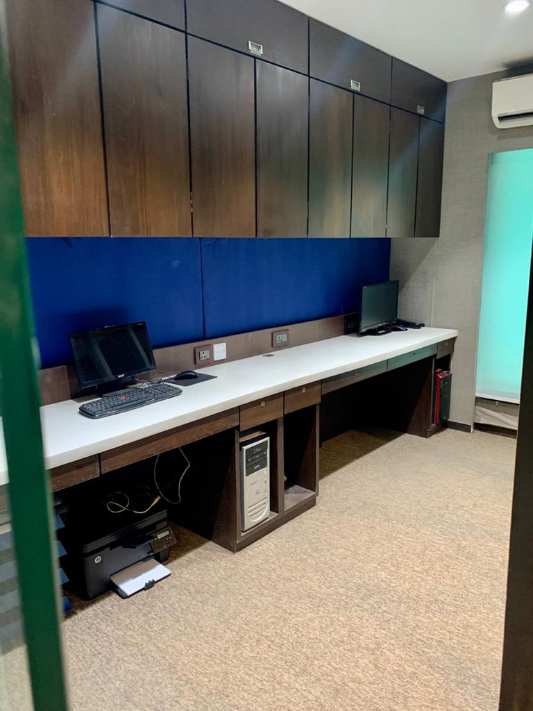 Office Space Fully Furnished in Pranik Chamber , Andheri East