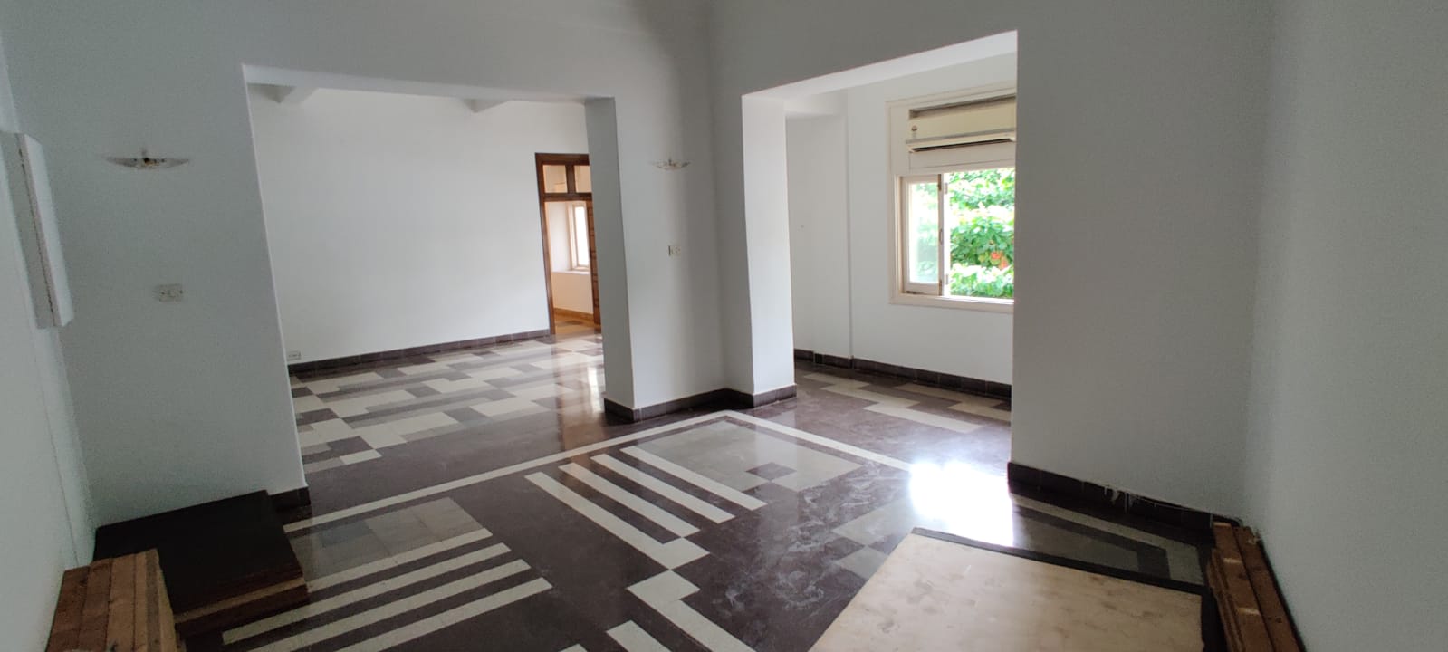 3½ BHK Flats on Rent in Breach Candy House, Breach Candy