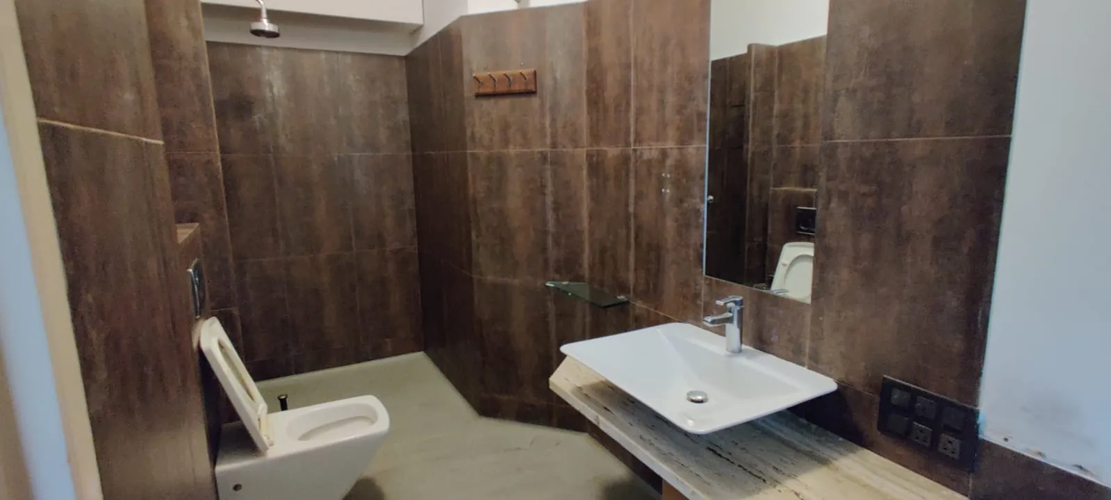 3½ BHK Flats on Rent in Breach Candy House, Breach Candy