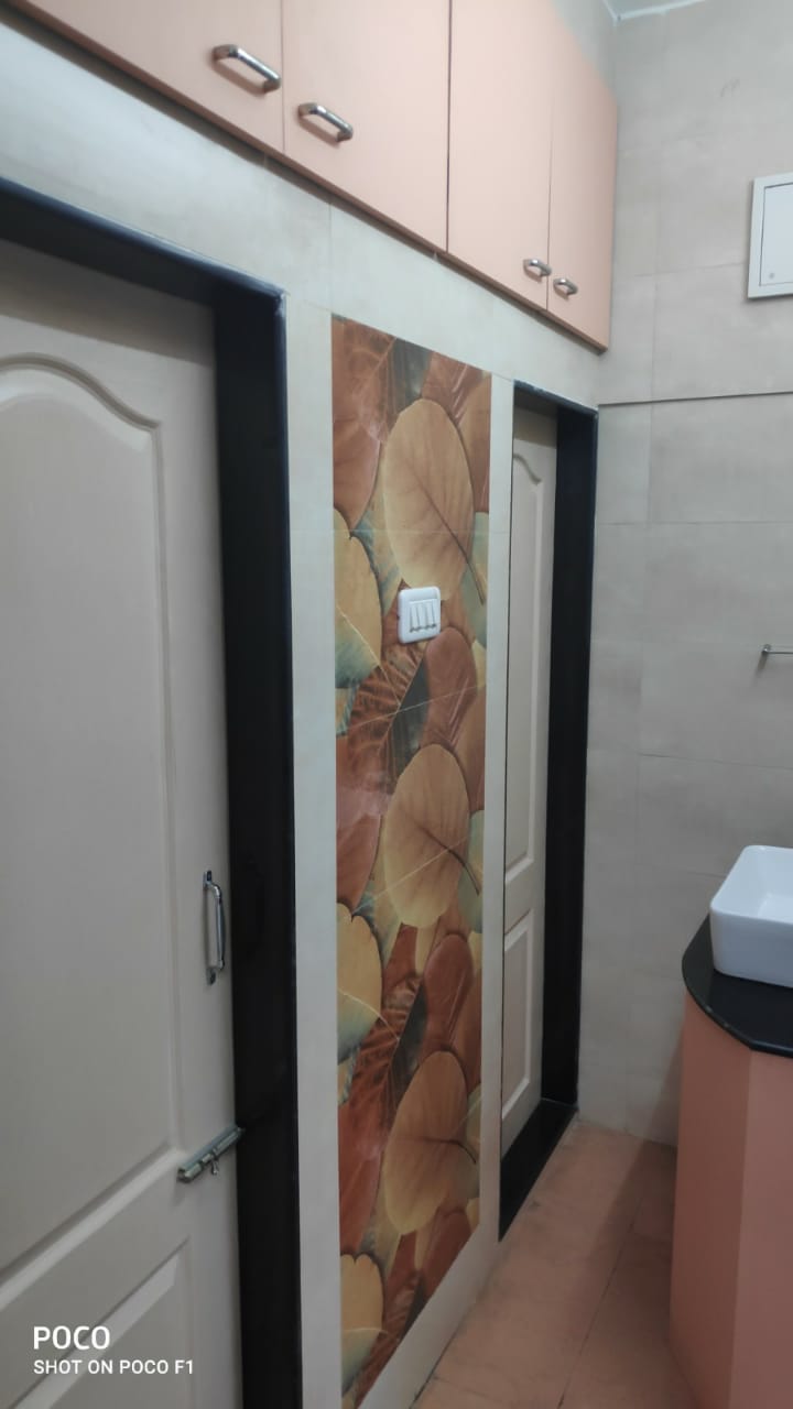 10 - New Pushpa Milan, Worli