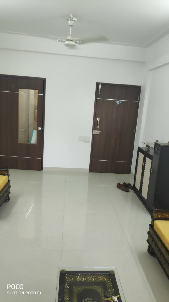 11 - New Pushpa Milan, Worli