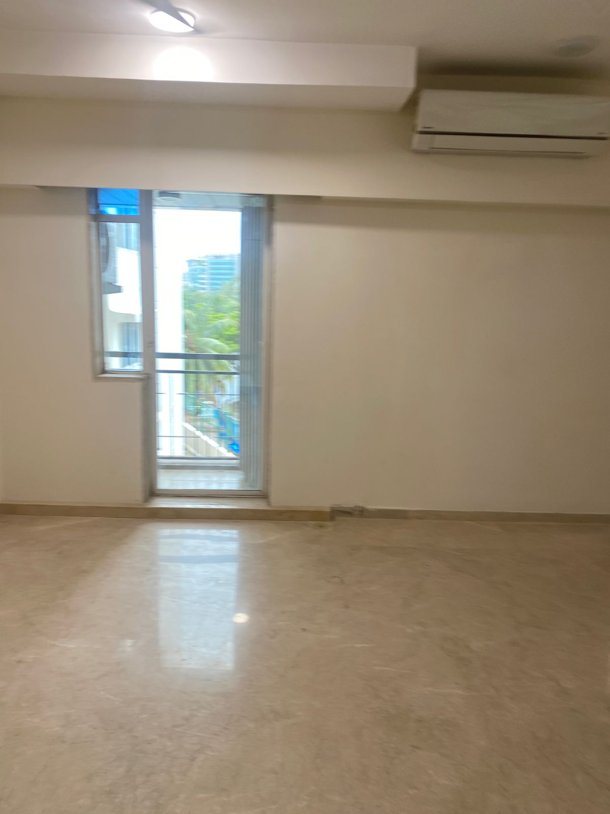 2 - Dheeraj Insignia, Santacruz East