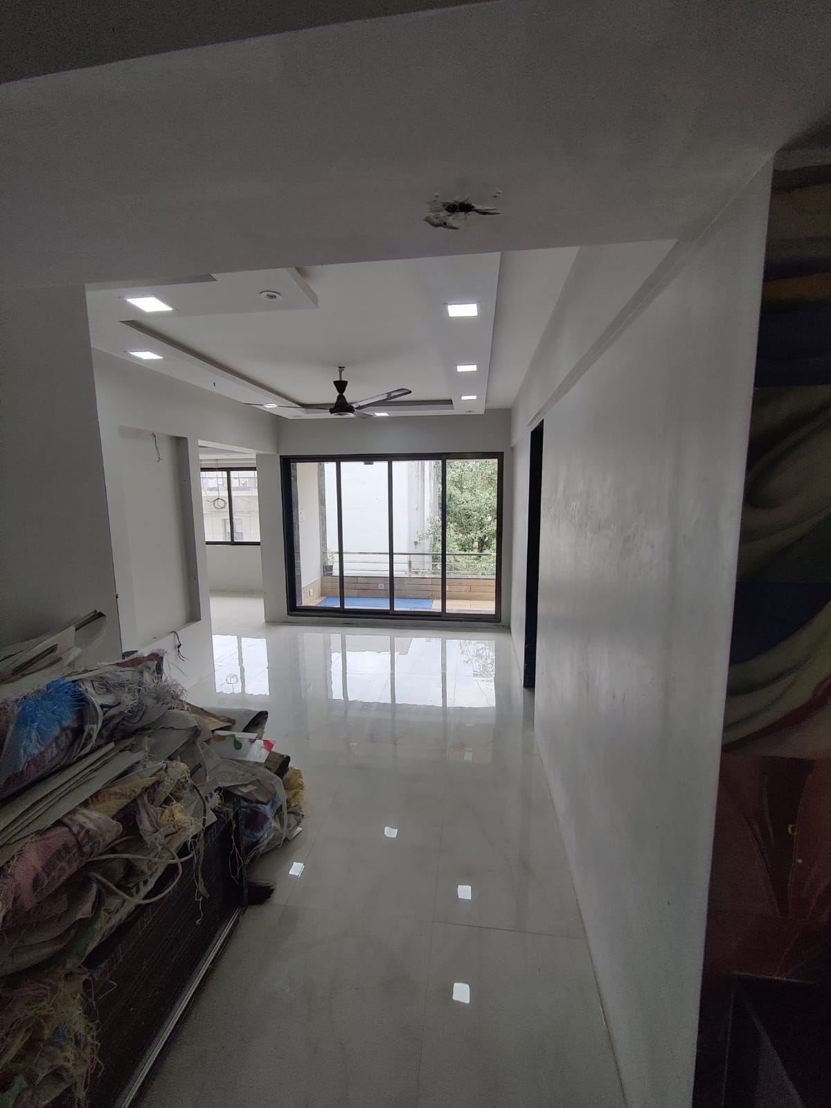 22 - Gold Coin, Tardeo