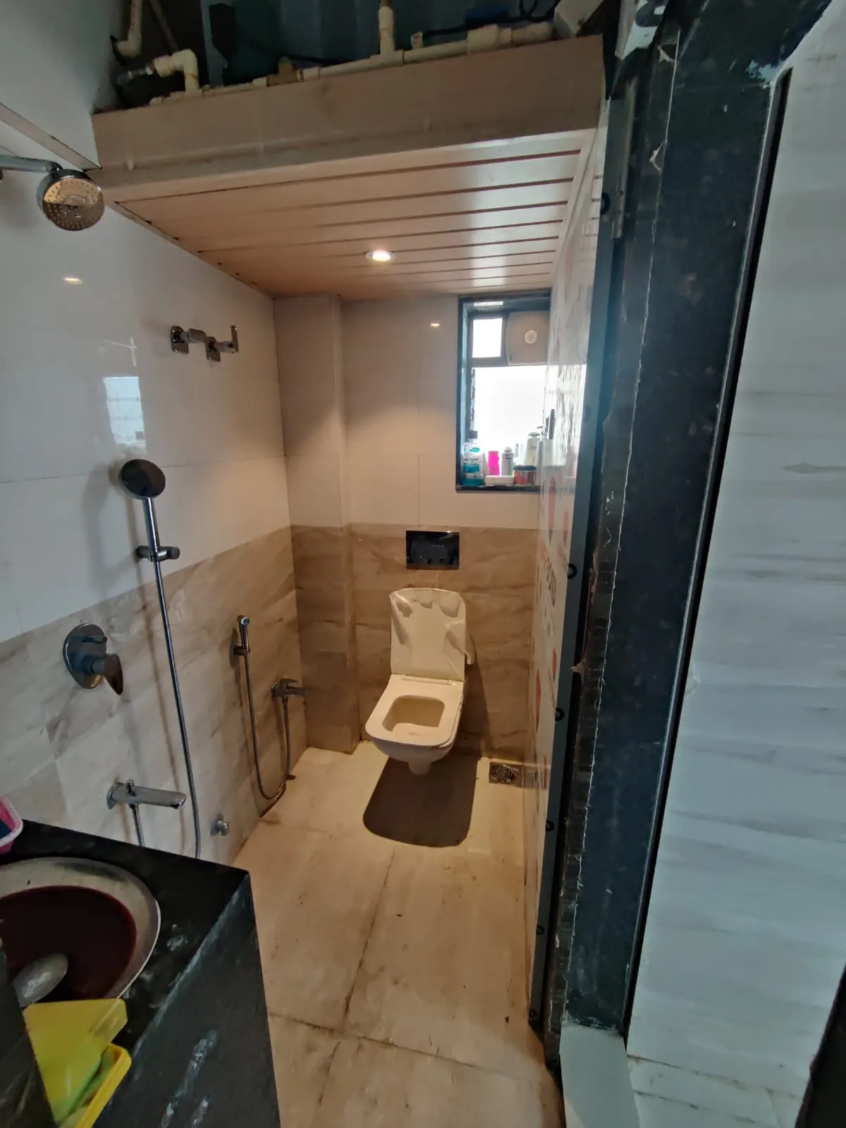 2 BHK Flats on Rent in Gold Coin, Tardeo