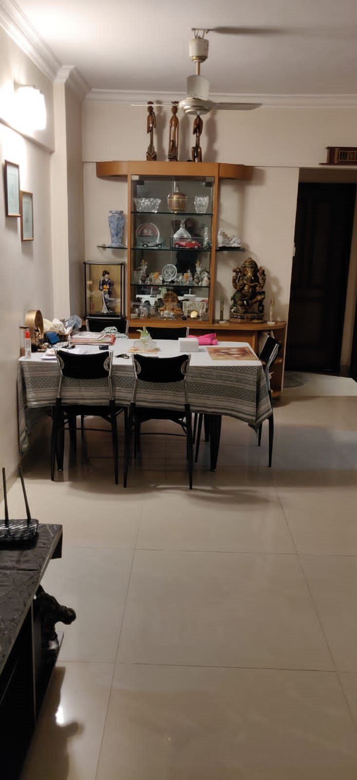 3 BHK Semi Furnished in Evershine Greens , Andheri West