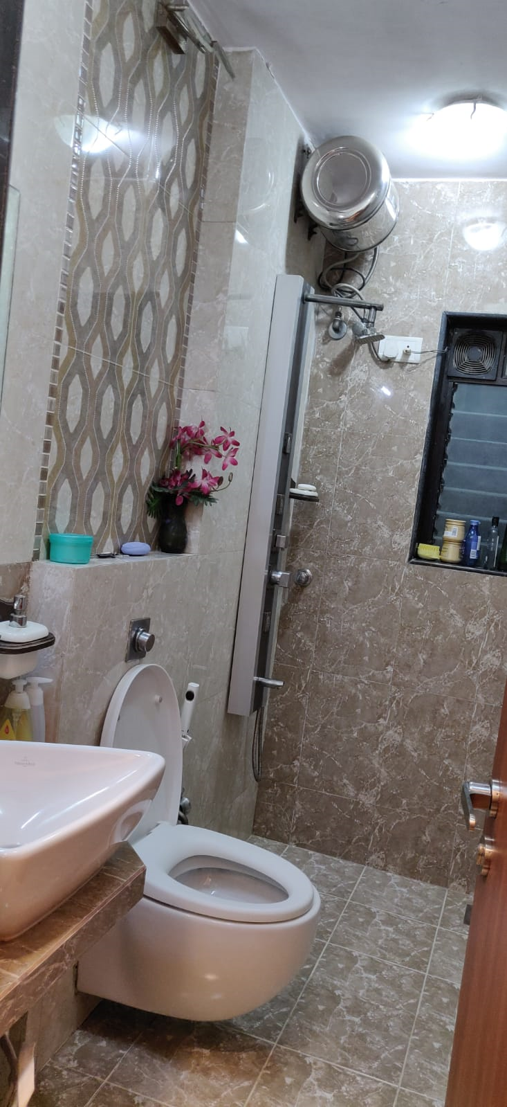 3 BHK Flats for Sale in Evershine Greens, Andheri West