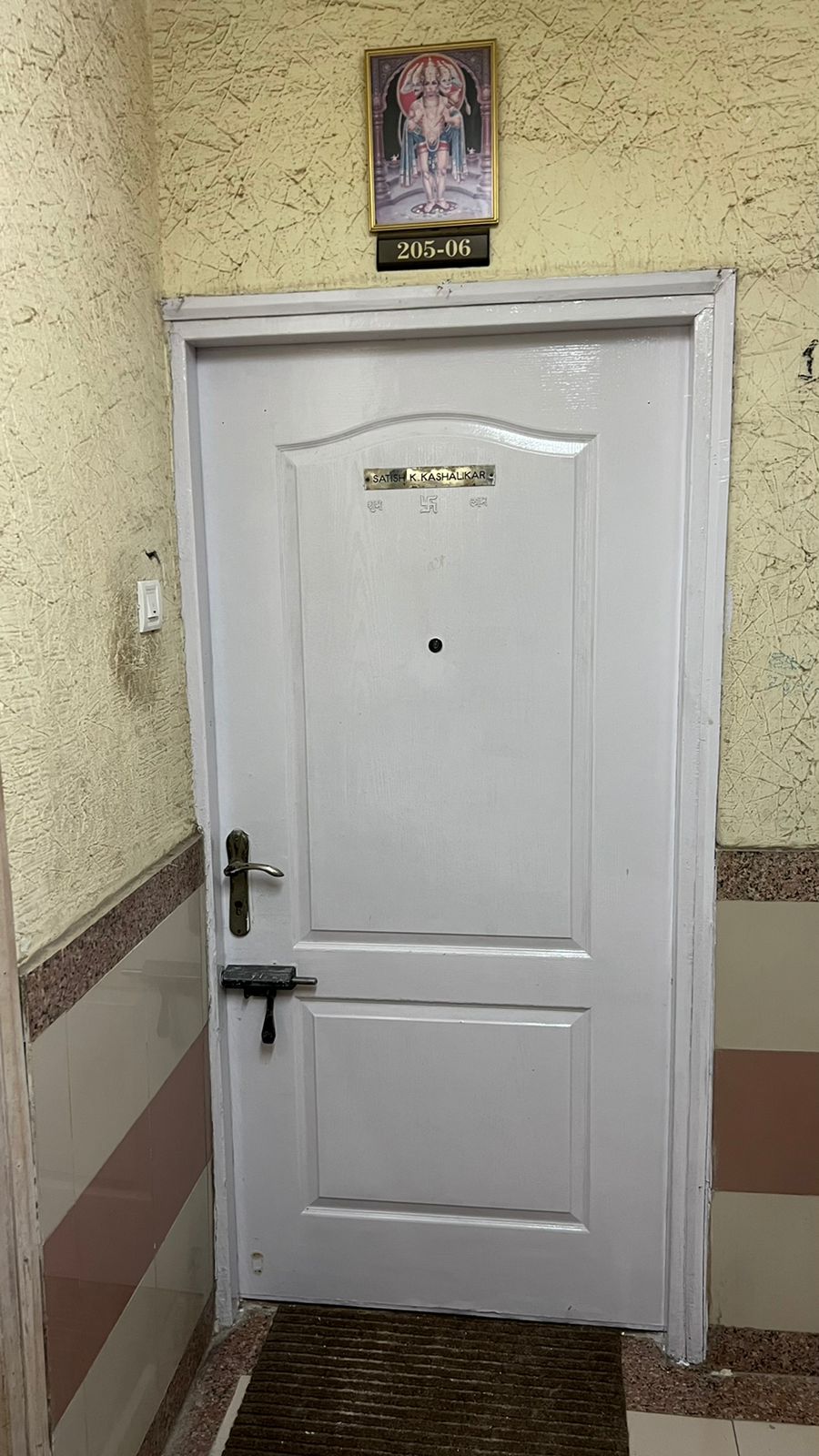 7 - Golden Rays, Andheri West