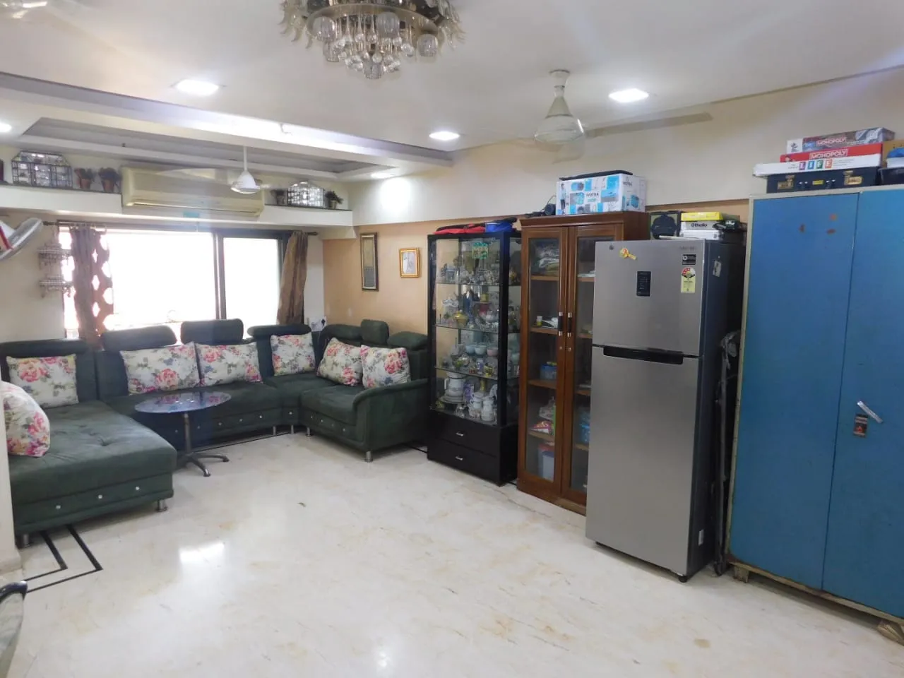 3 BHK Flats for Sale in RNA Classic, Santacruz West