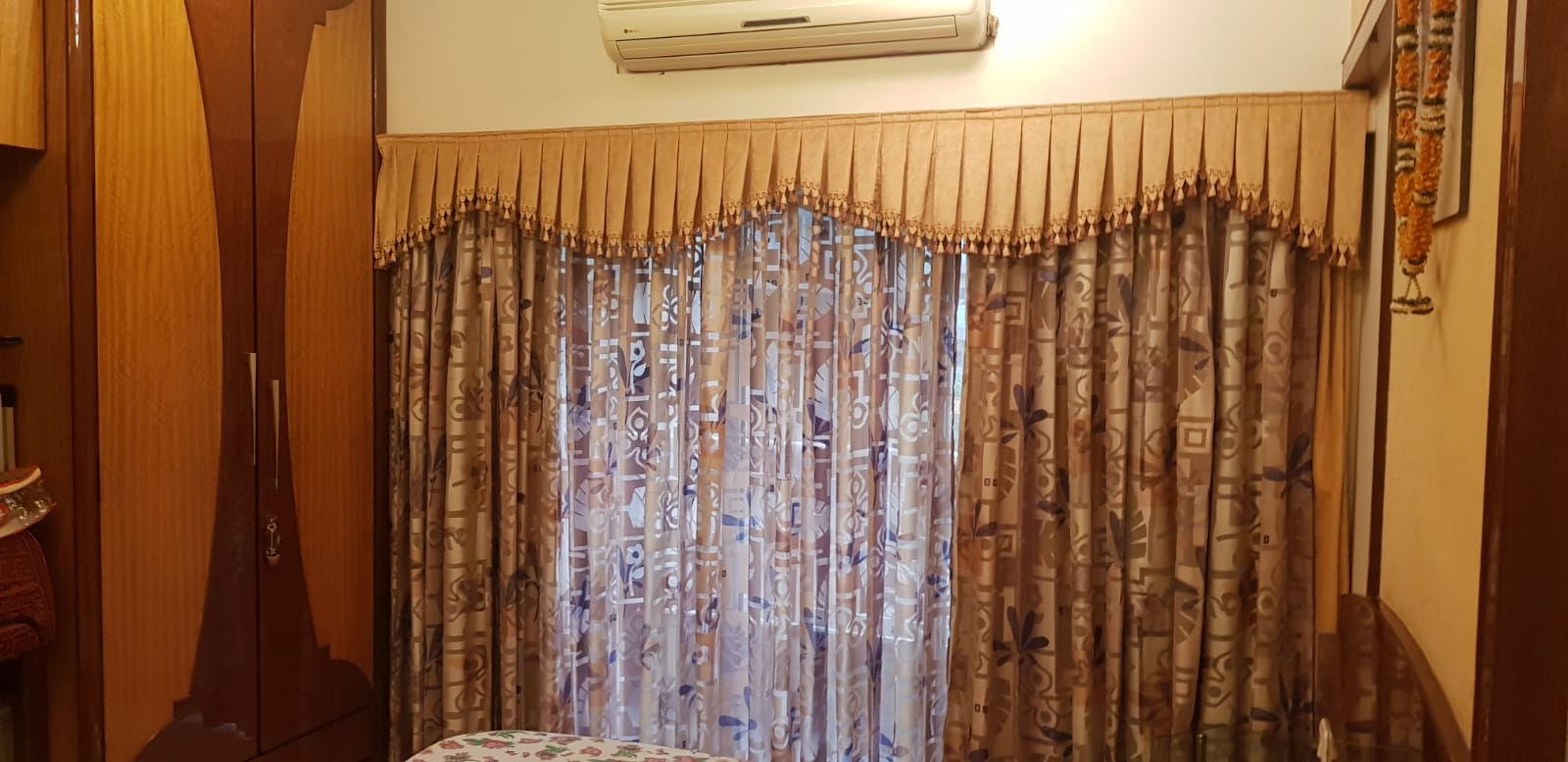 3 BHK Flats for Sale in Saidhan Infinity, Khar West