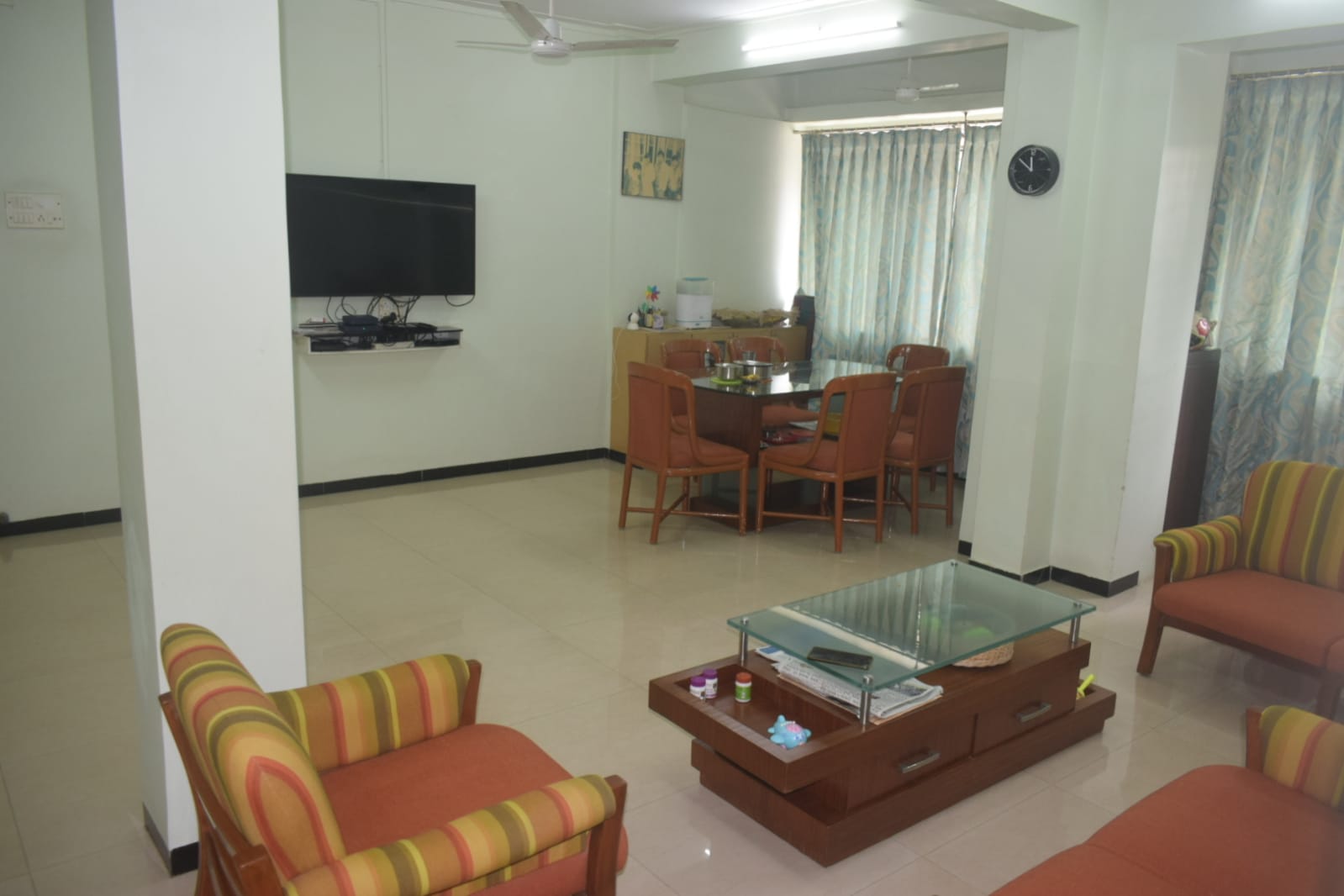 2 - Gulistan Building, Worli