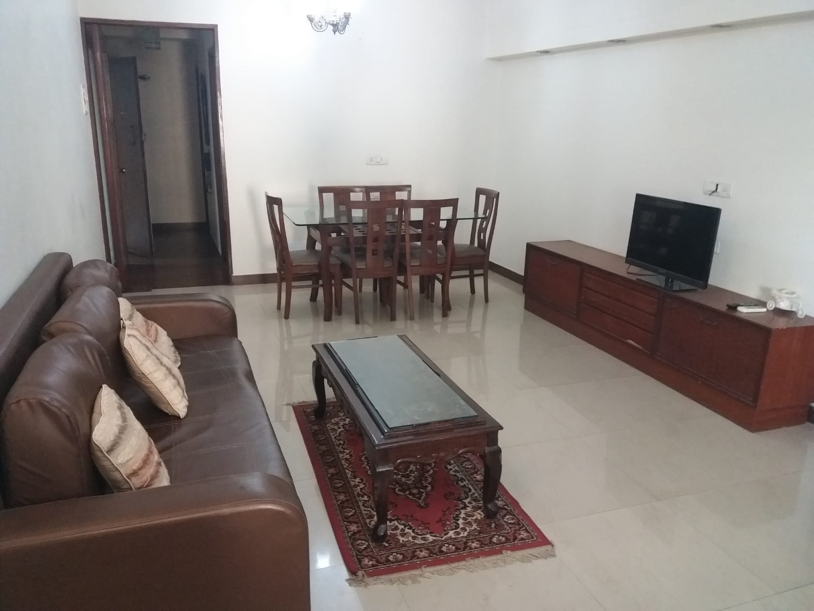 15 - Basant Apartment, Cuffe Parade