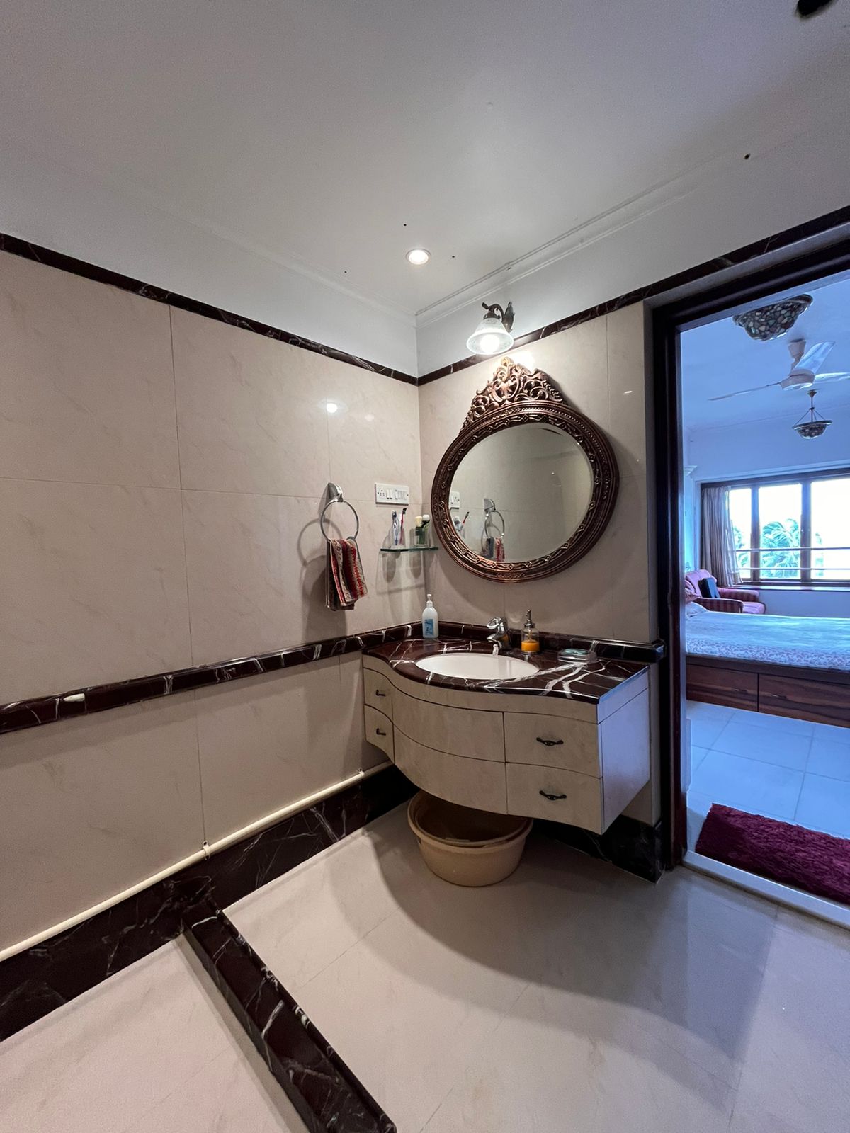 5 - Rashmi Building, Bandra West