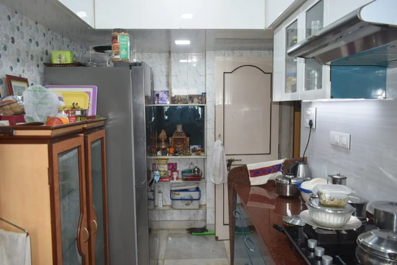 2 BHK Flats for Sale in Utkarsh Apartments, Prabhadevi