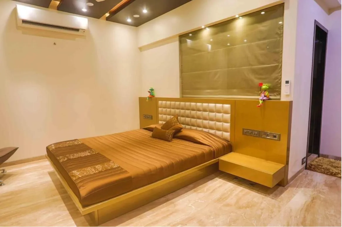 1 BHK Flats for Sale in Vimla Mahal, Peddar Road
