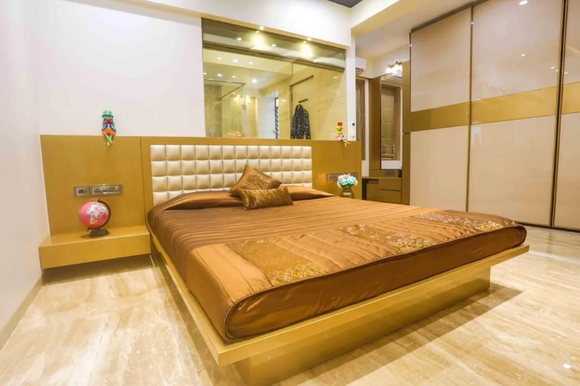 1 BHK Flats for Sale in Vimla Mahal, Peddar Road