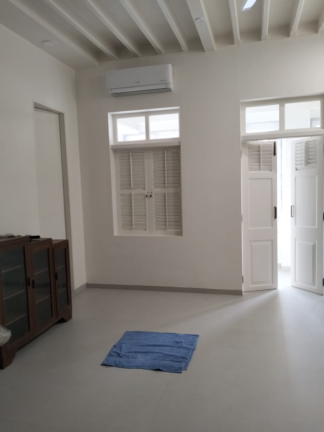 21 - Petit Mansion, Grant Road