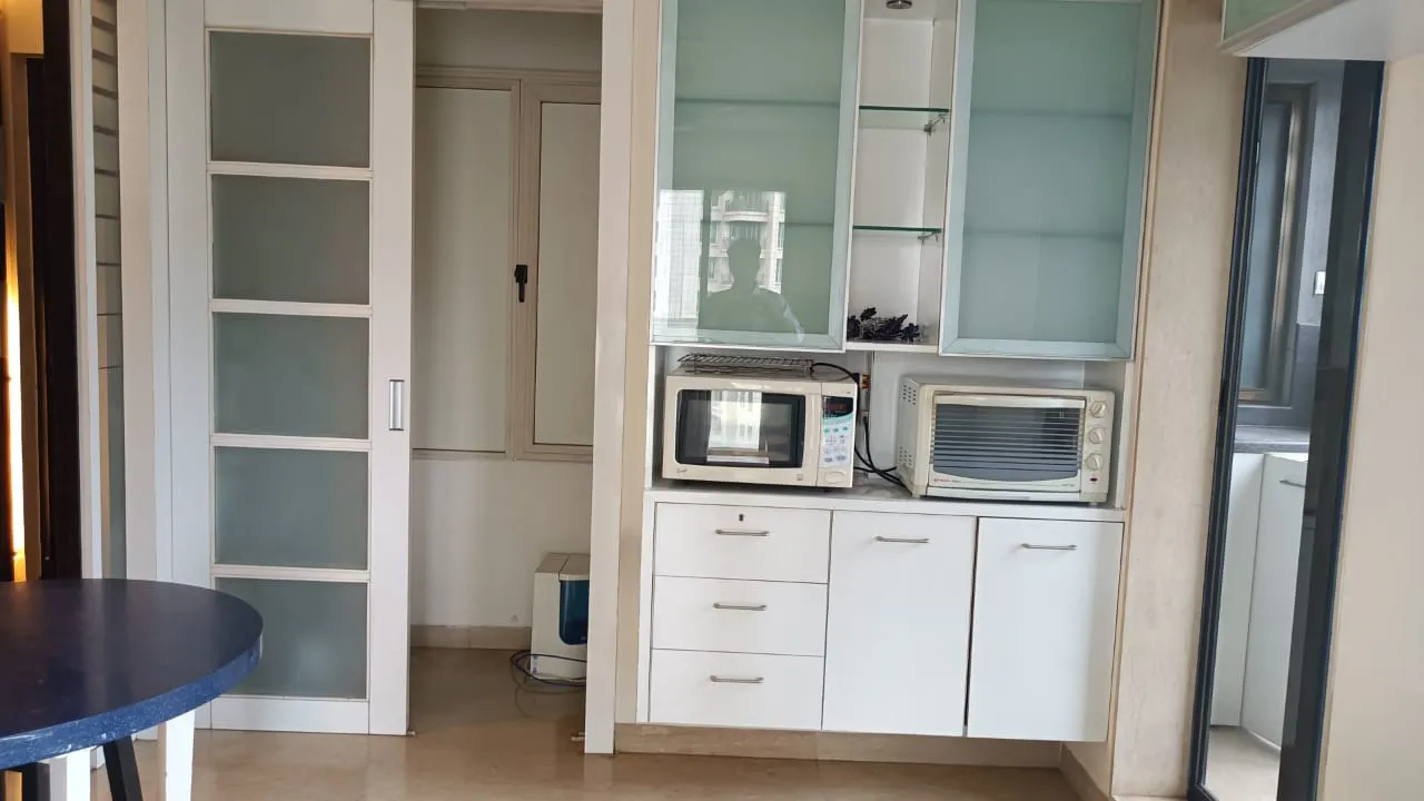 2 BHK Flats for Sale in Bhavya Palace, Khar West