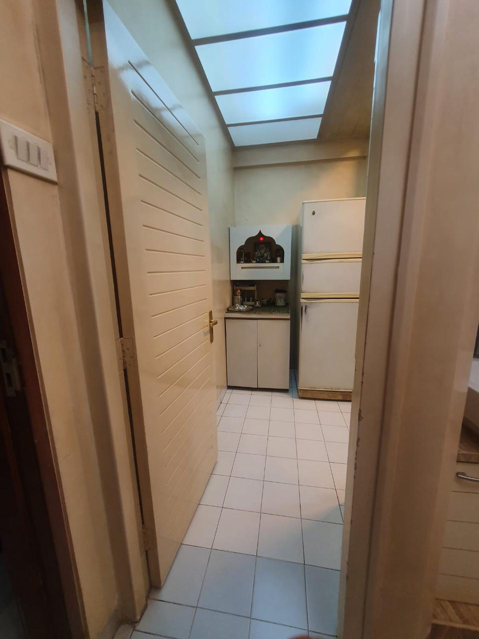 10 - Roop Mahal, Khar West