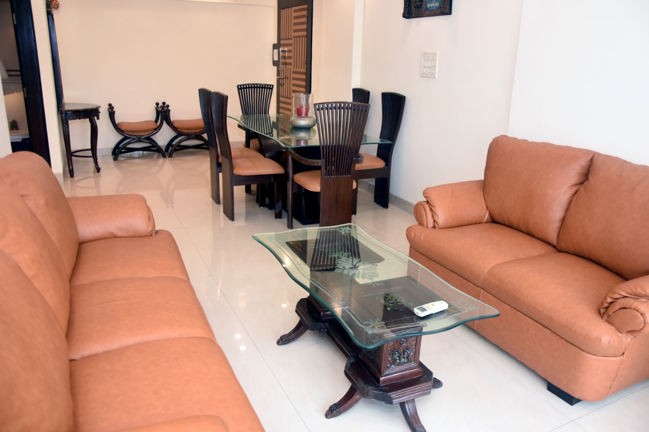 3 - Lok Nirman, Khar West