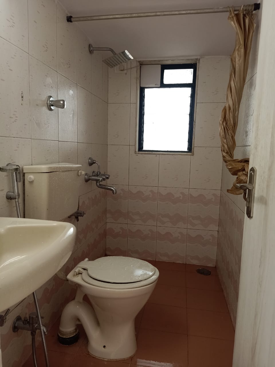 6 - Deep Towers, Andheri West