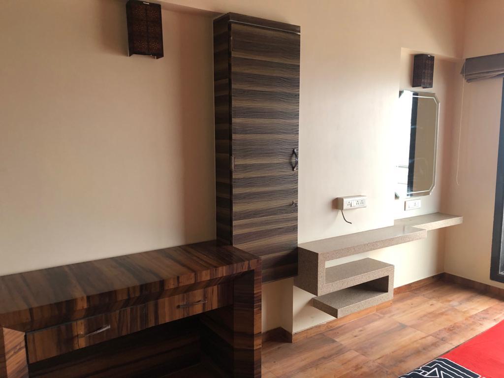 7 - West Side , Bandra West