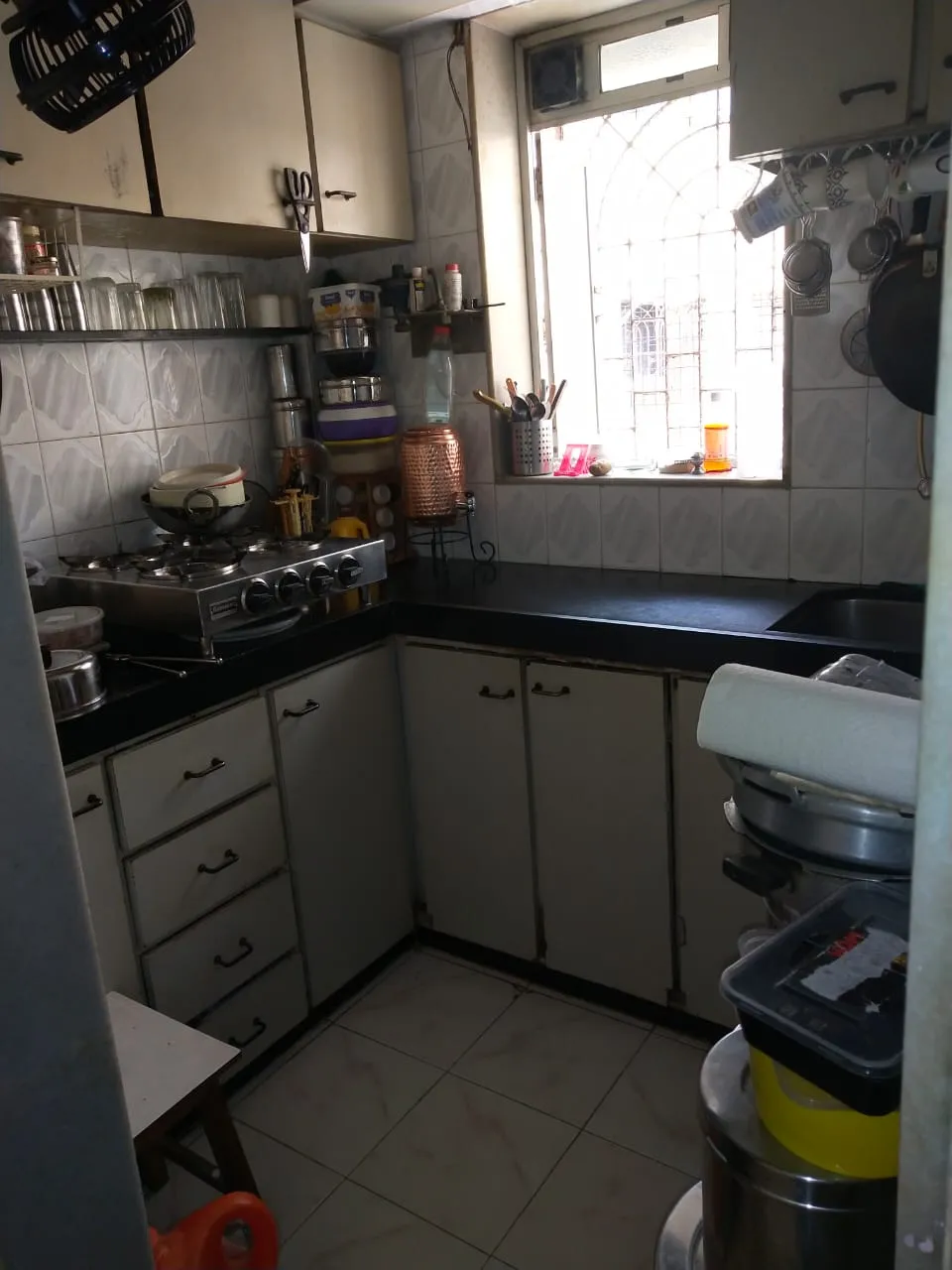 2 BHK Flats for Sale in Surya Kiran, Bandra West