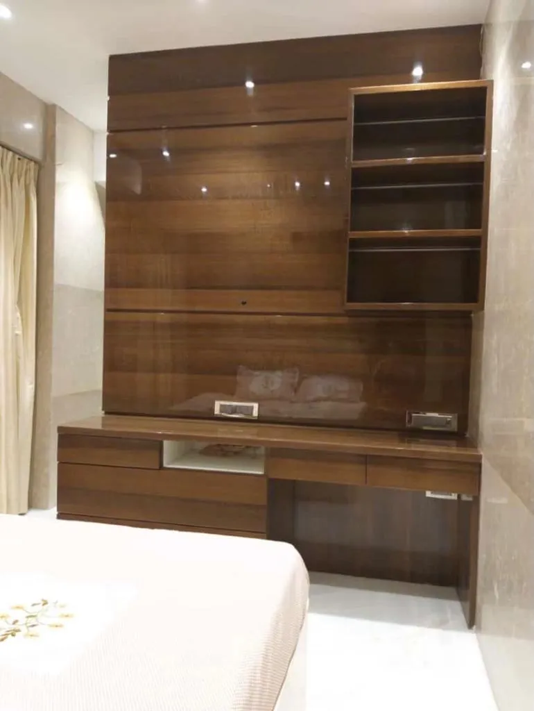 3 BHK Flats for Sale in New Shree Niketan, Walkeshwar