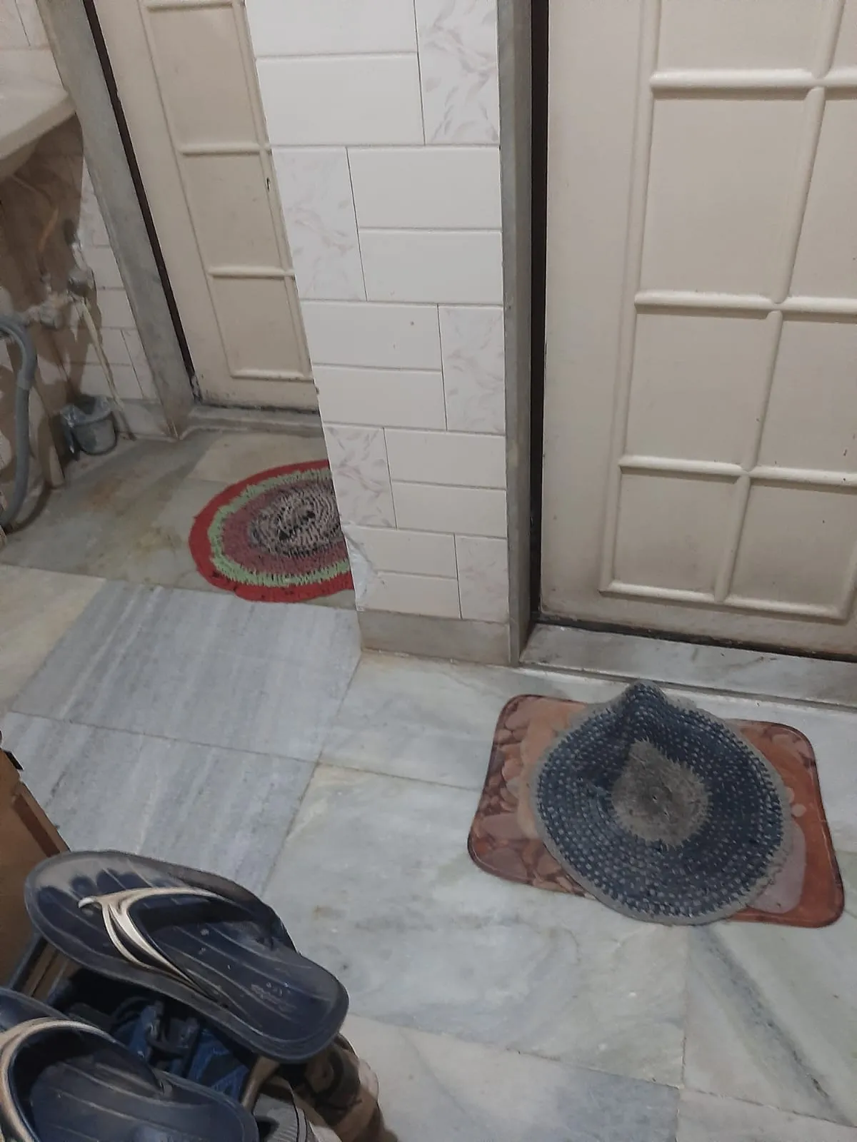 1 BHK Flats for Sale in Sagar Mahal, Walkeshwar