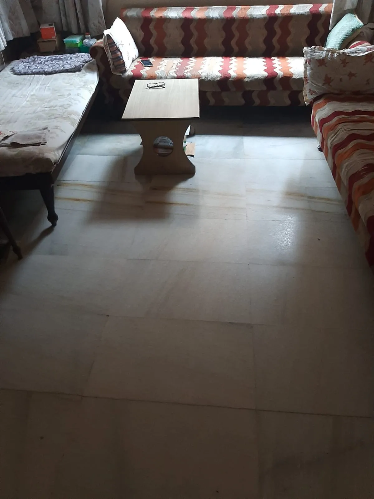 1 BHK Flats for Sale in Sagar Mahal, Walkeshwar