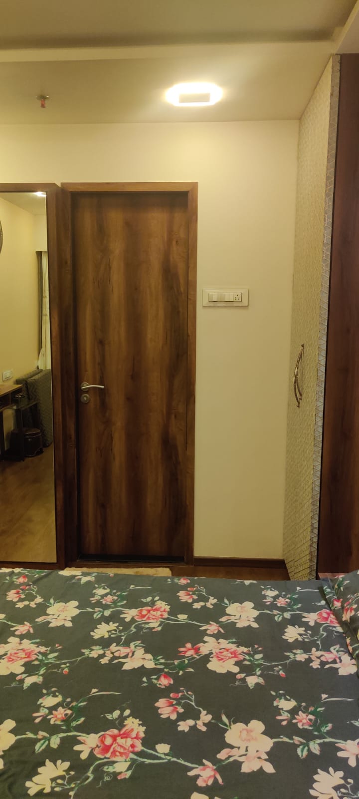 9 - Adani Western Heights, Andheri West