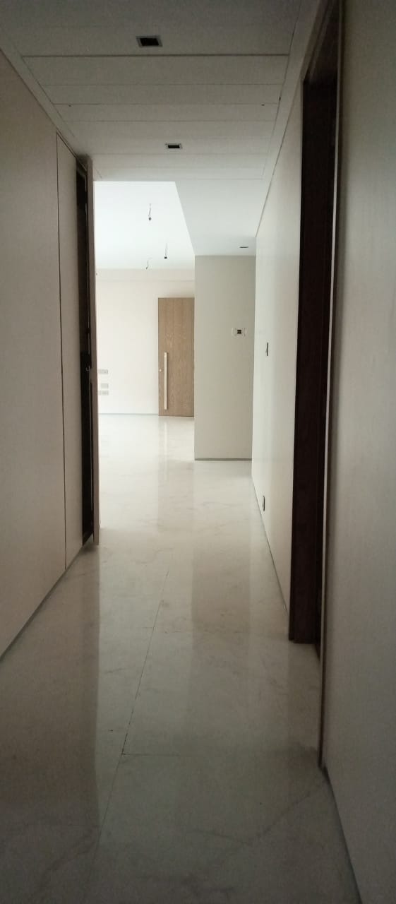 6 - Rustomjee Elements, Juhu