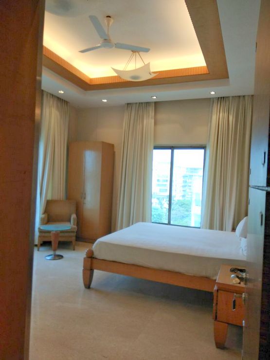 Bedroom 22 - Parasmani, Juhu