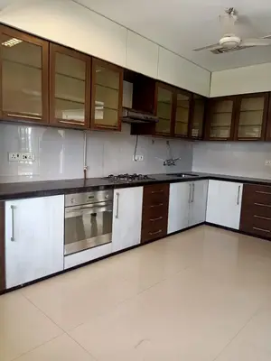 4 BHK Gulmohar, Bandra West — for Sale — photo 8 thumbnail