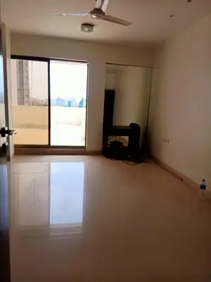 4 BHK Gulmohar, Bandra West — for Sale — photo 10 thumbnail