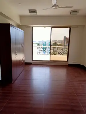 4 BHK Gulmohar, Bandra West — for Sale — photo 12 thumbnail