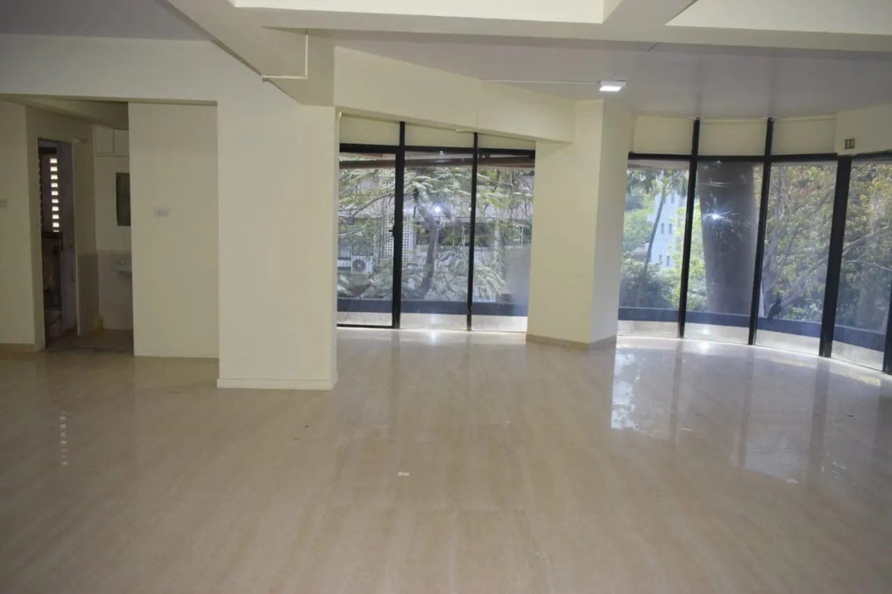 Office Space Offices on Rent in Varde Villa, Bandra West