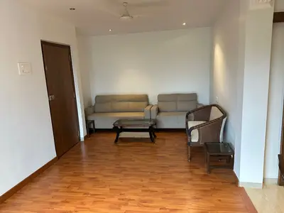 2 BHK Elfreda, Bandra West — for Sale — photo 4 thumbnail