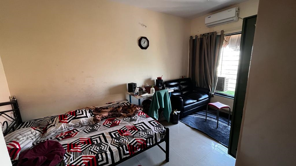 4 - Swapnalok Tower, Goregaon East