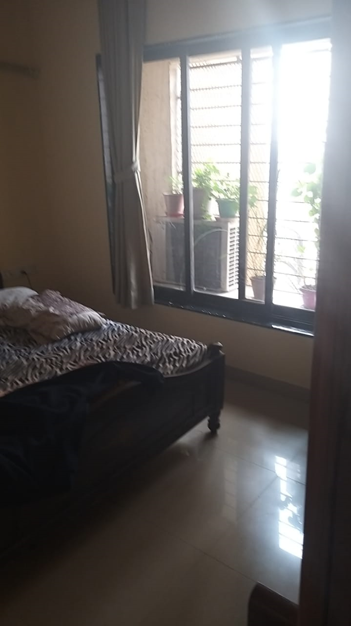 2 BHK Flats for Sale in Swapnalok Tower, Goregaon East