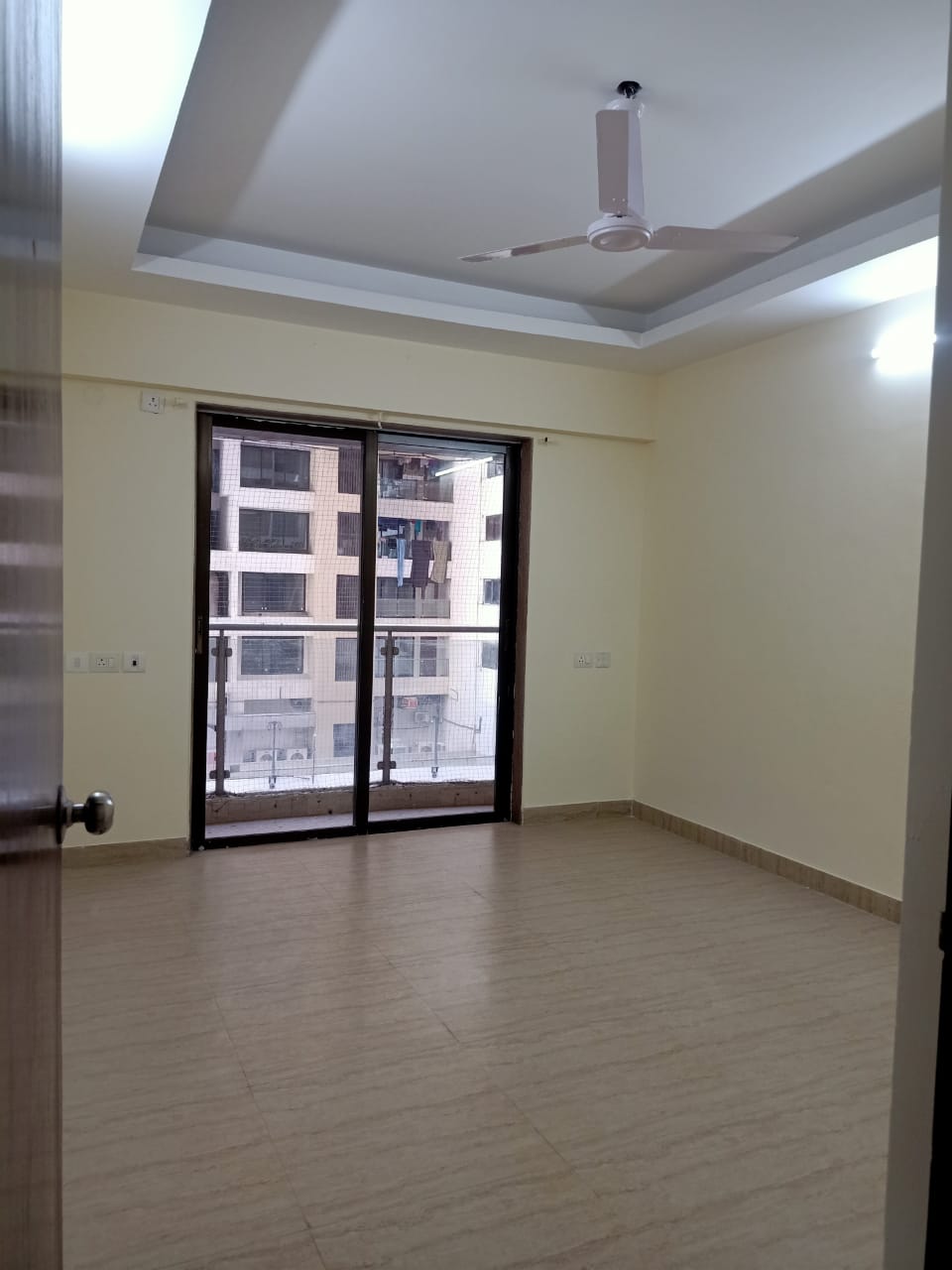 11 - Hdil Metropolis, Andheri West