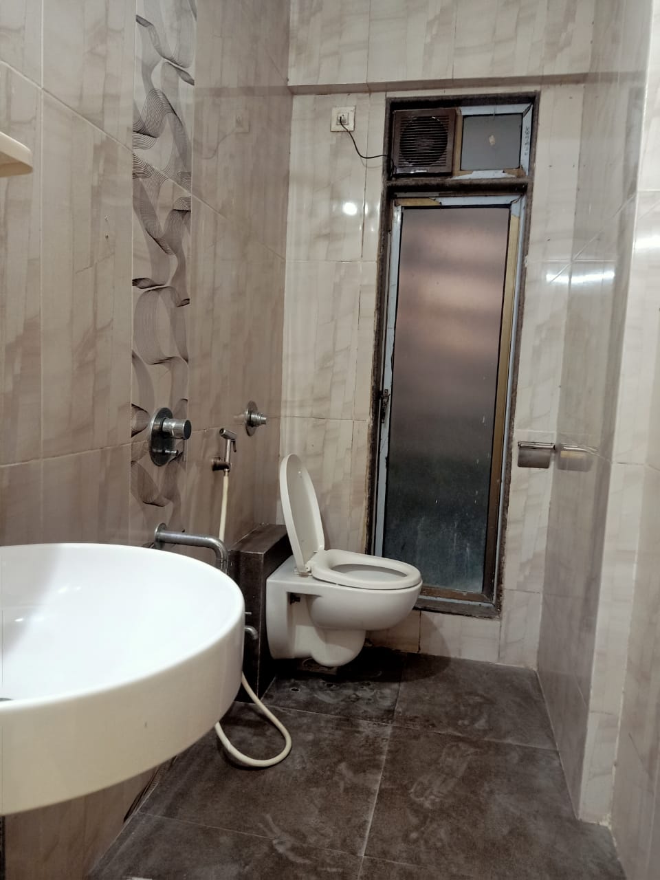 7 - Hdil Metropolis, Andheri West