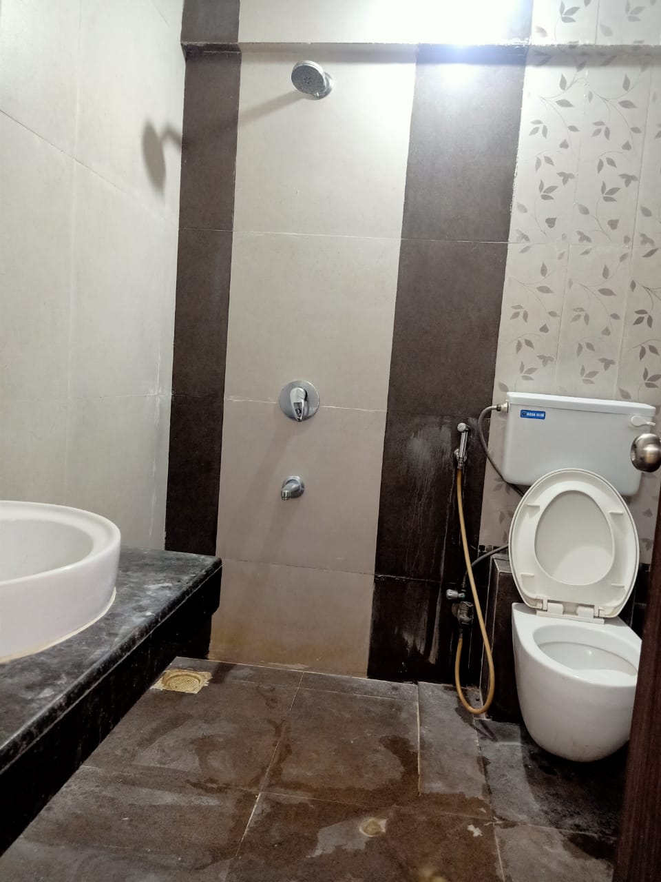 9 - Hdil Metropolis, Andheri West