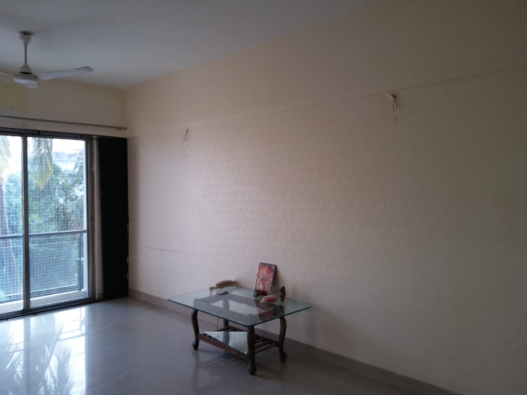 11 - Ushus Society, Santacruz West