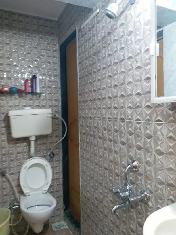 1 BHK Flats for Sale in Jastcon Heights, Khar West