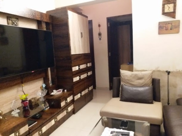 8 - Jastcon Heights, Khar West