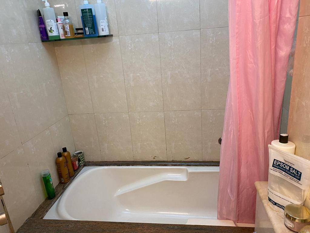 20 - Padamsee House, Bandra West