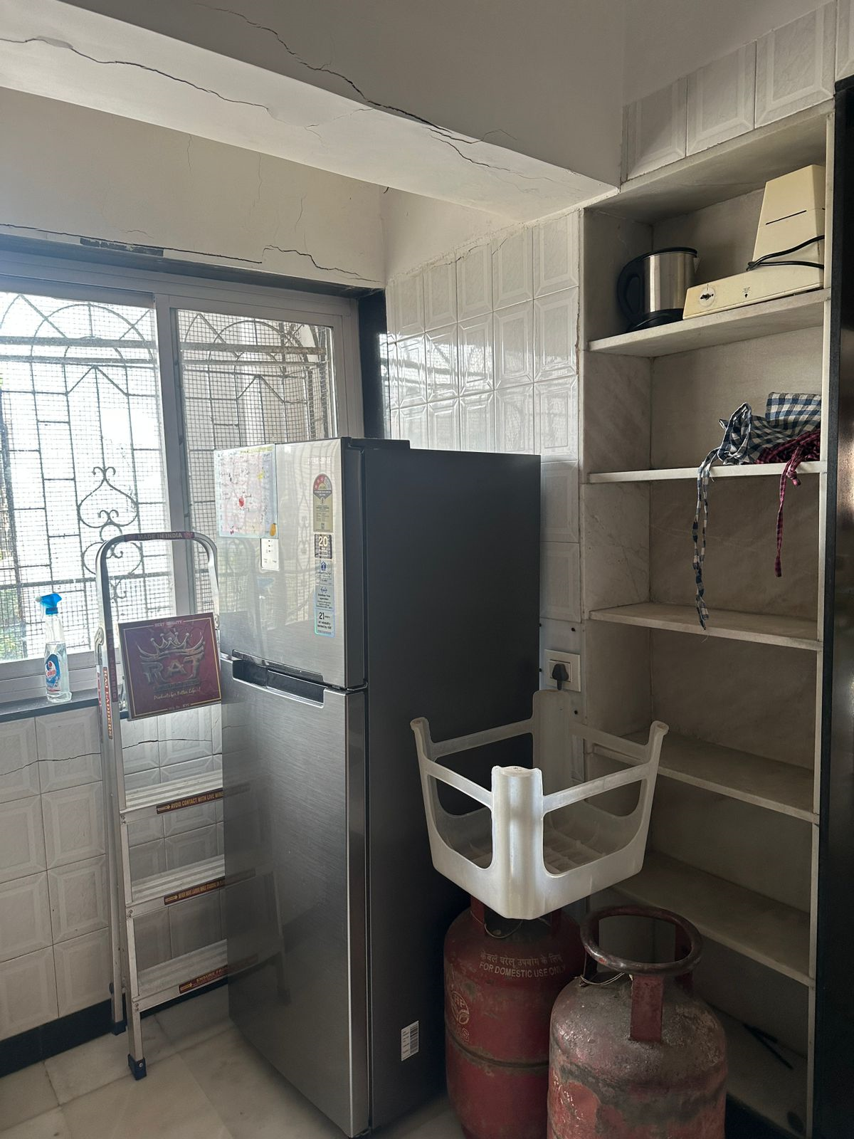 3 BHK Fully Furnished in Queens Park , Juhu