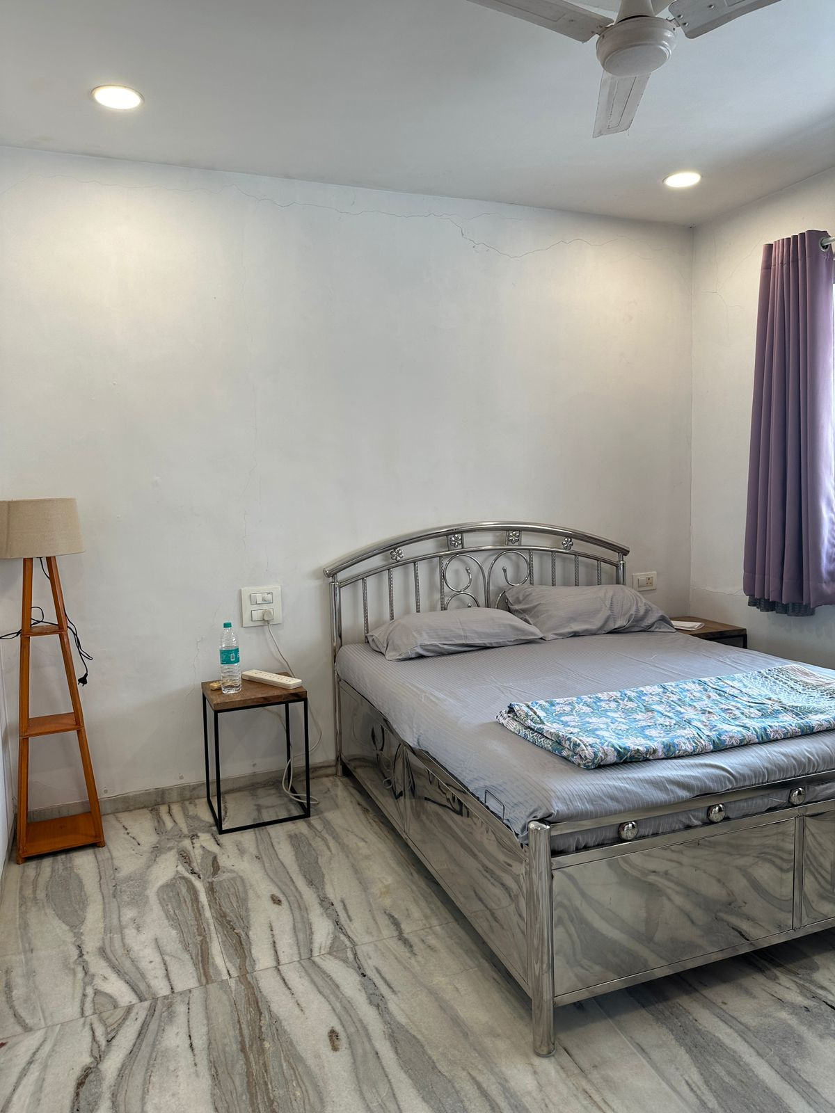 19 - Queens Park, Juhu