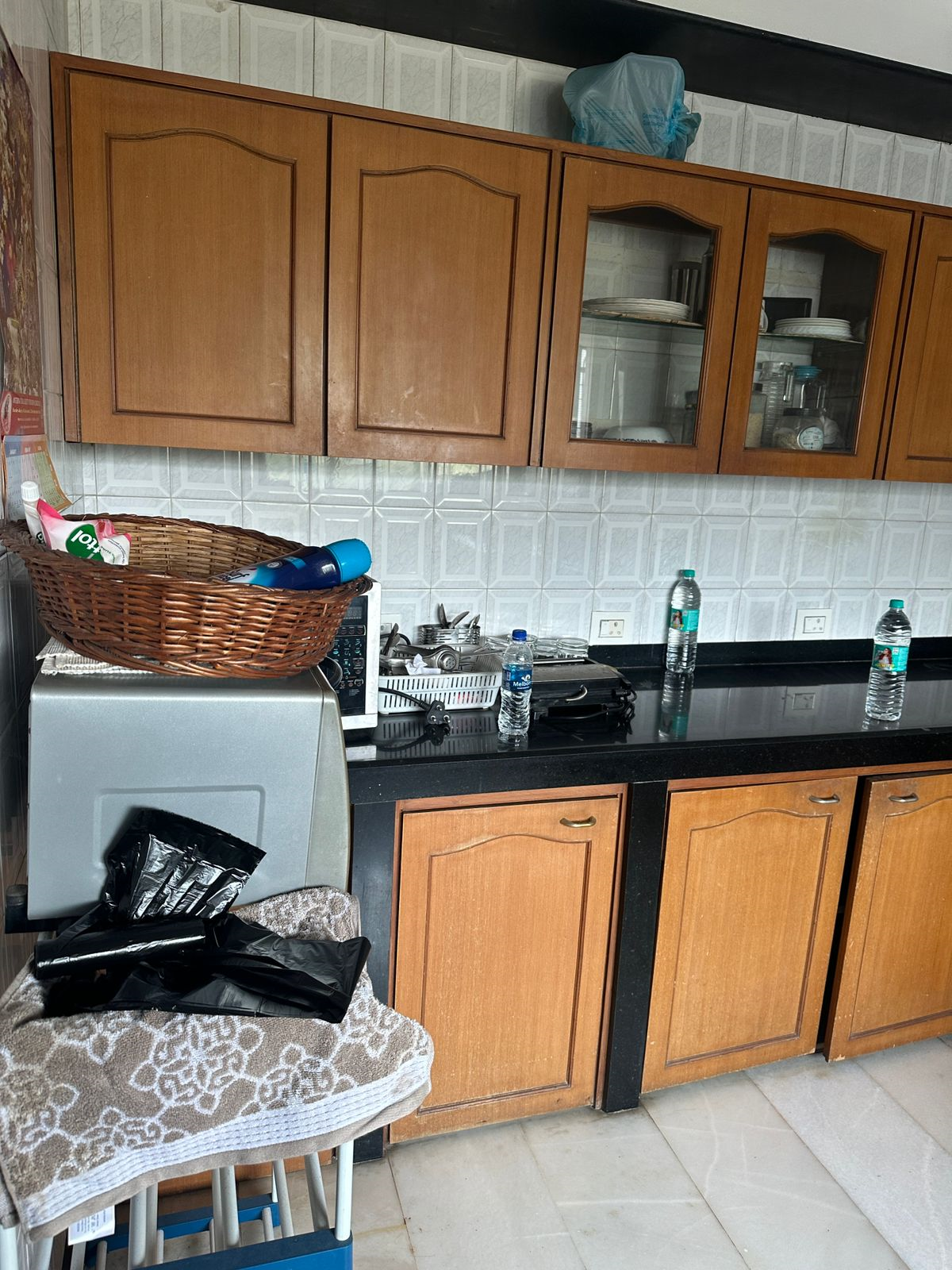 24 - Queens Park, Juhu